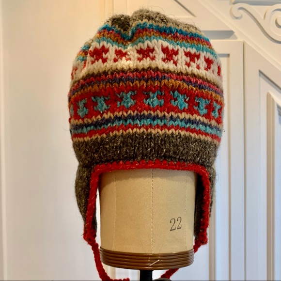 Invisible World Hand Made in Ecuador Wool‎ Hat - Picture 3 of 9